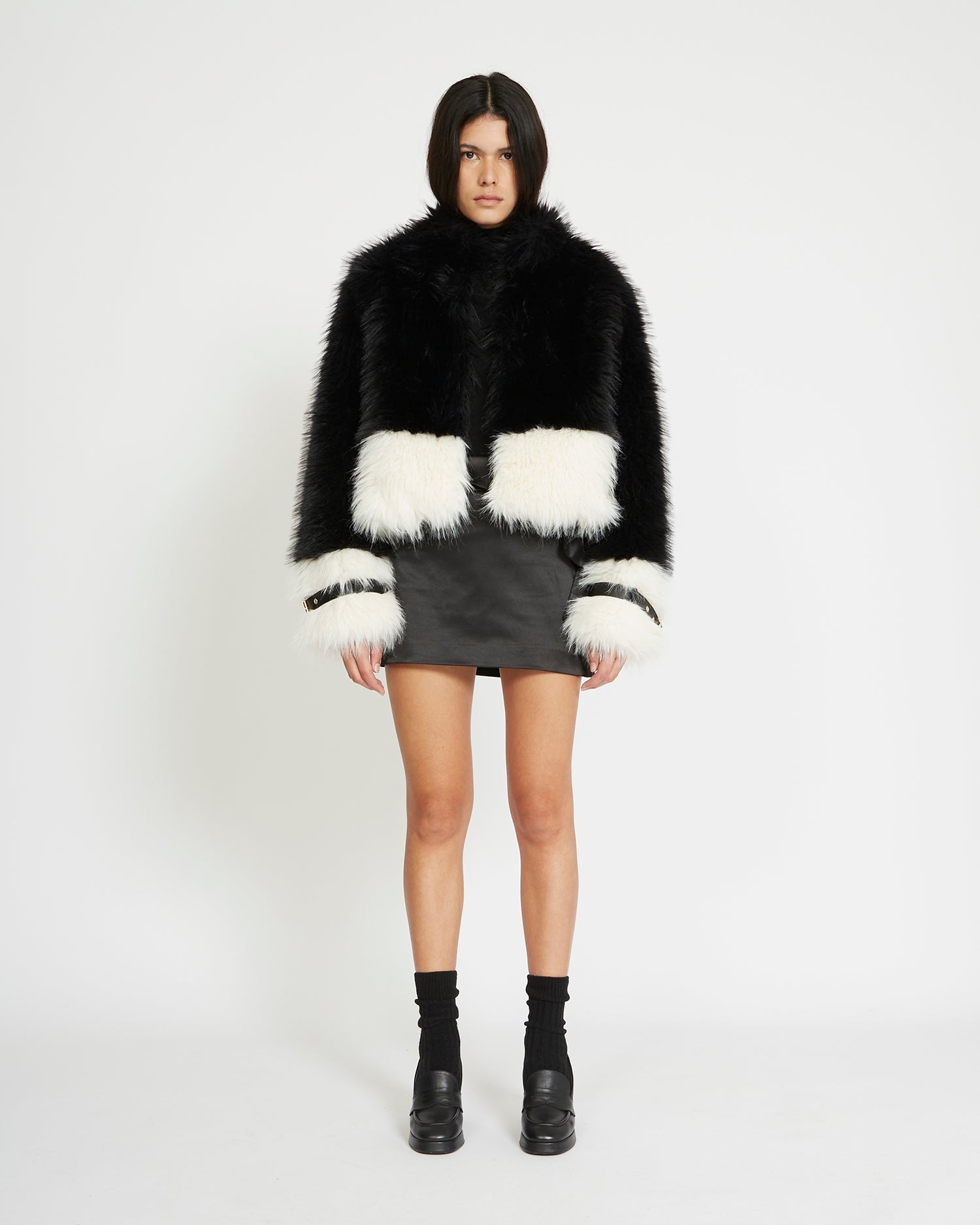 Short faux fur Silvianheach