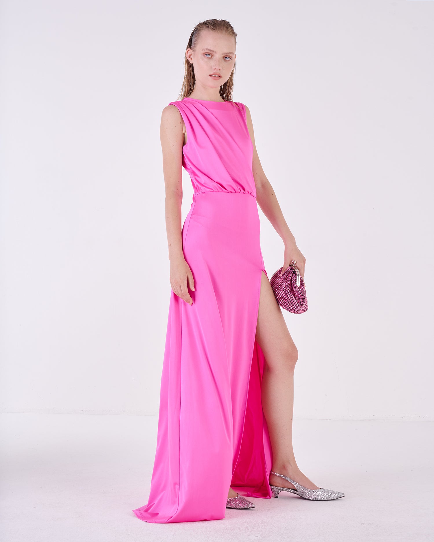 Long dress with side slit