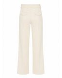 Pantaloni dal taglio sartoriale e linea pulita