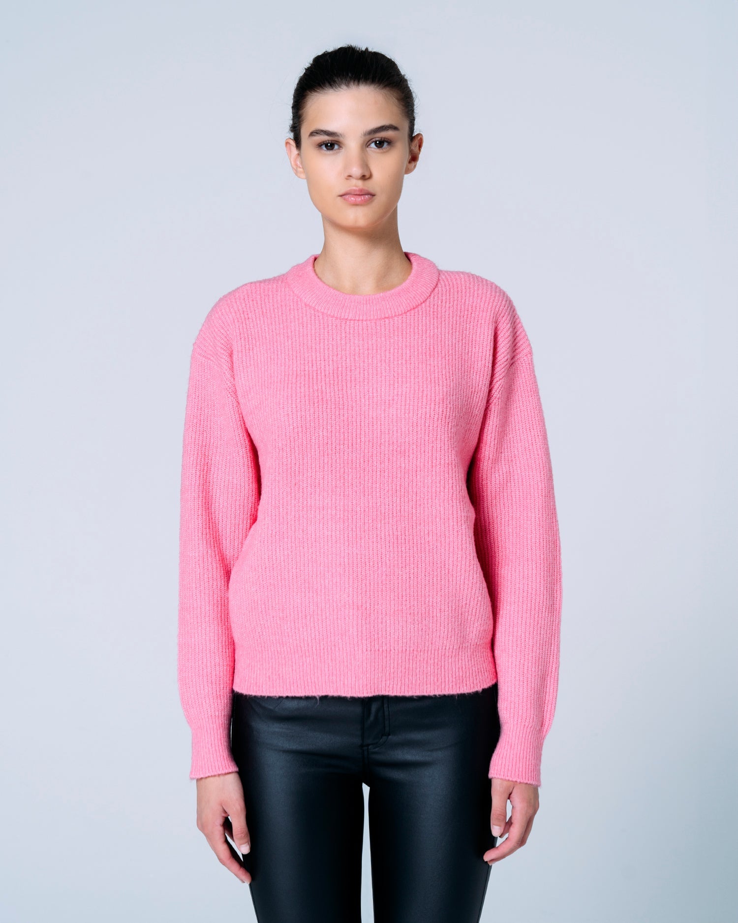 Short pink Sweater Get Cozy