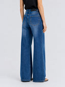 Five-pocket trousers with a wide fit
