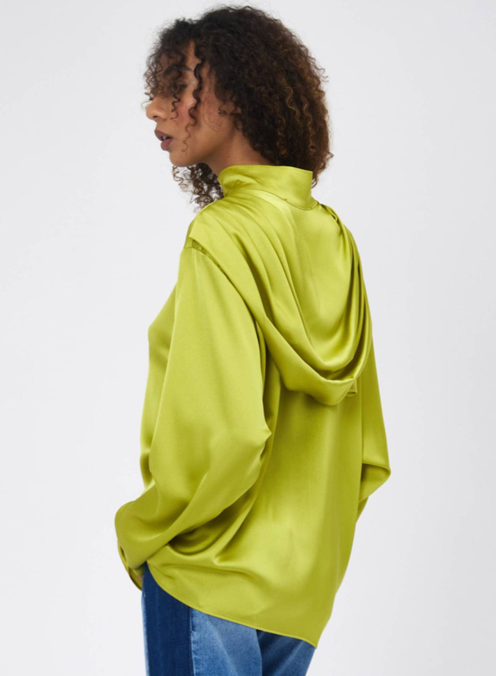 Blusa a collo alto con cappuccio - Silvianheach
