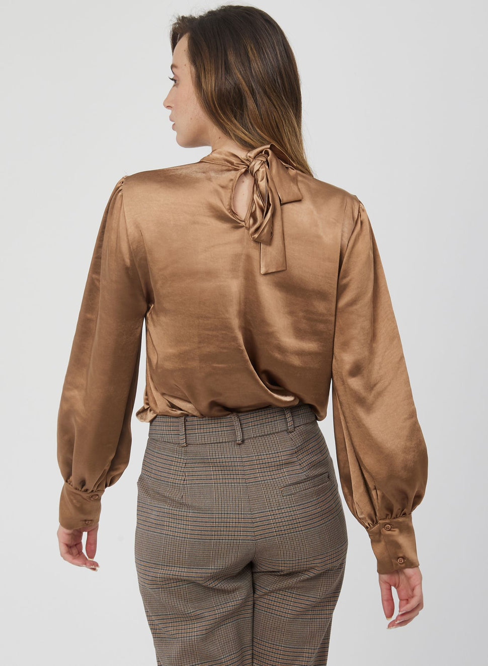 Blusa con fiocco e manica ampia - Silvianheach