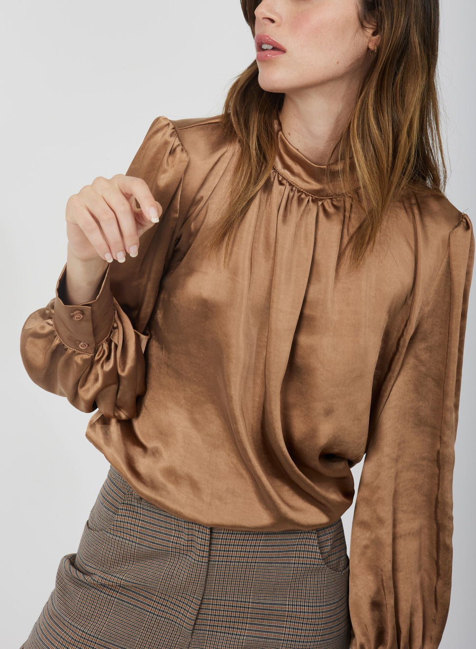 Blusa con fiocco e manica ampia - Silvianheach