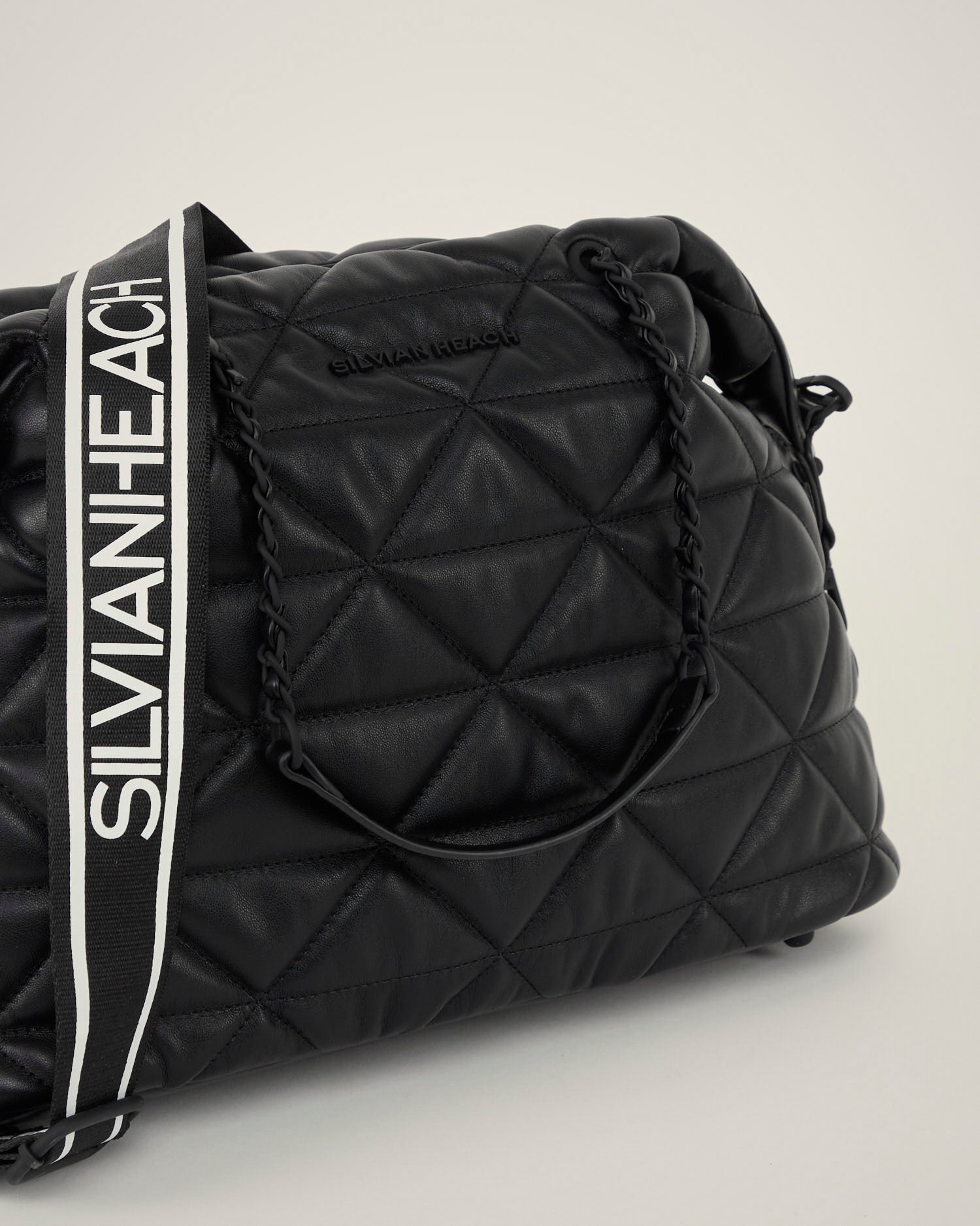 Borsa a spalla trapuntata con catene - Silvianheach